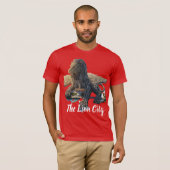 Urban Lion Cityscape Architectural Red Shirt Tシャツ (正面フル)
