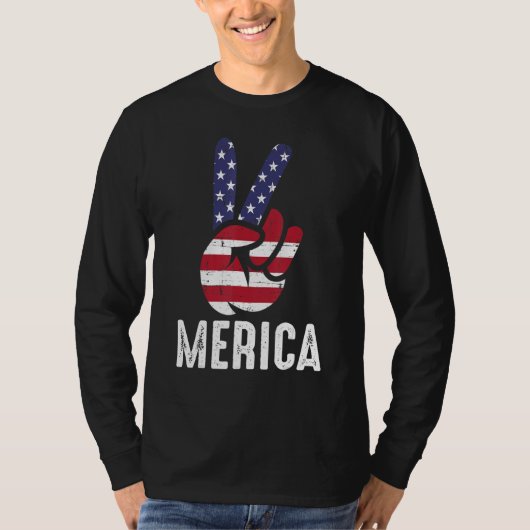 US American Flag and Patriotic Peace Sign of Hand  Tシャツ (正面)