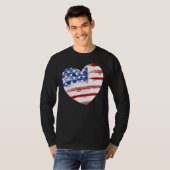 US American Flag Heart For Independence Day On 4th Tシャツ (正面フル)