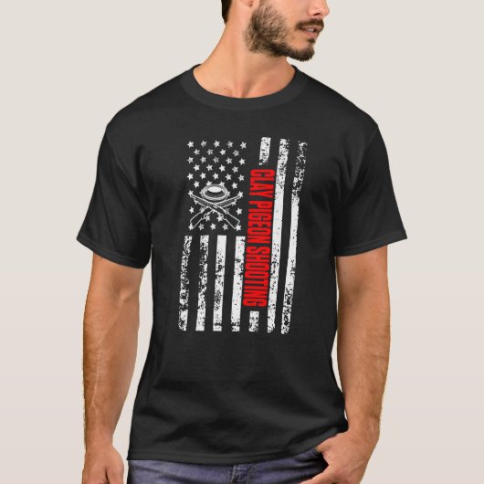 US American Flag Sports Patriotic Clay Pigeon Shoo Tシャツ (正面)