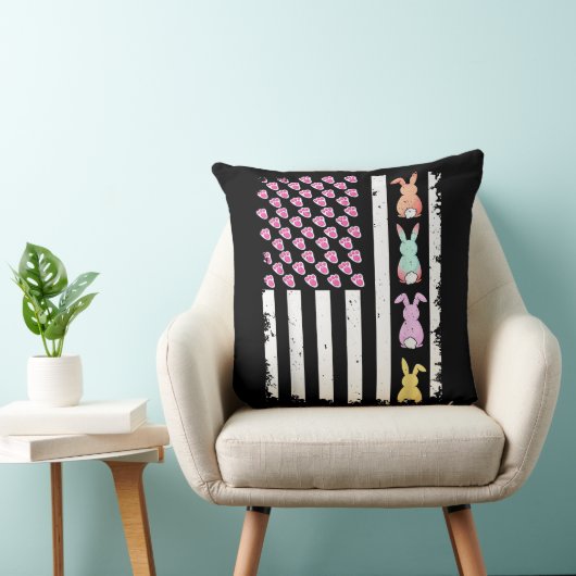 US American Flag with Bunny for Easter Day クッション (椅子)