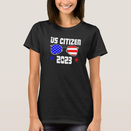 US CITIZEN 2023 USA Flag Proud American Citizenshi Tシャツ (正面)