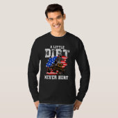 US Flag Quad ATV  A Little Dirt Never Hurt Tシャツ (正面フル)