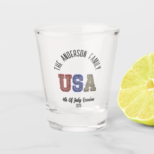 USAチータプリントパーソナライズされた懇親会名 ショットグラス (正面)