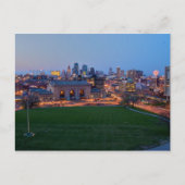 USA – カンザス – シティスカイラインが夜下がり ポストカード (正面)