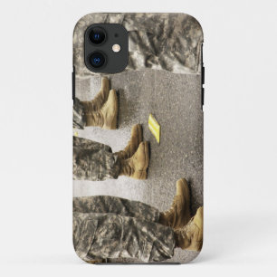 USA, ワシントン州, イサクア, サーモンの日 iPhone 11 ケース