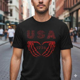 USA 1776 Patriotic Skeleton Heart Hands T-Shirt Tシャツ