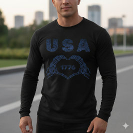 USA 1776 Skeleton Heart Hands Patriotic Tee Tシャツ
