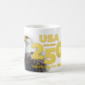 USA 250: Watercolor Bald Eagle & Gold コーヒーマグカップ (中央)