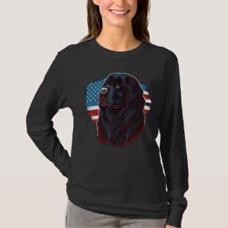 USA 4th Of July Newfie Dog on American Newfoundlan Tシャツ