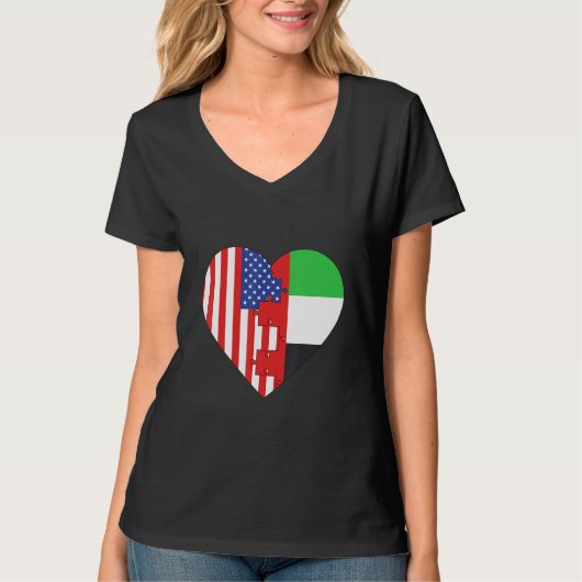 USA and Arab Emirates Flags Heart Tシャツ (正面)