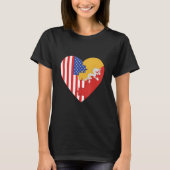 USA and Bhutan Flags Heart Tシャツ (正面)