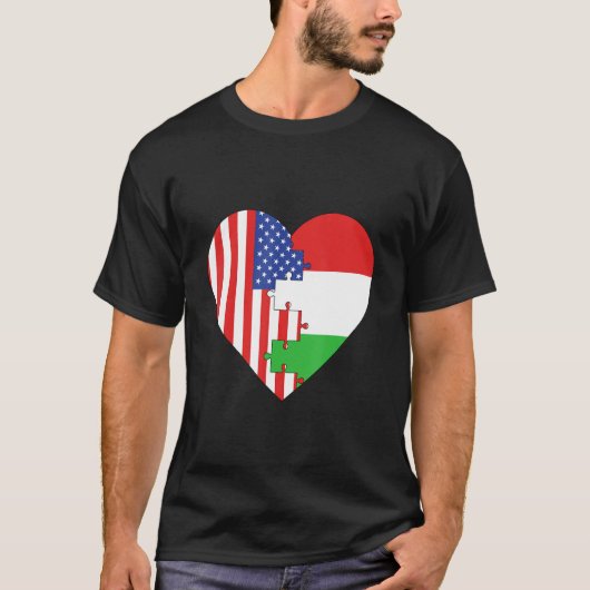 USA and Hungary Flags Heart Tシャツ (正面)