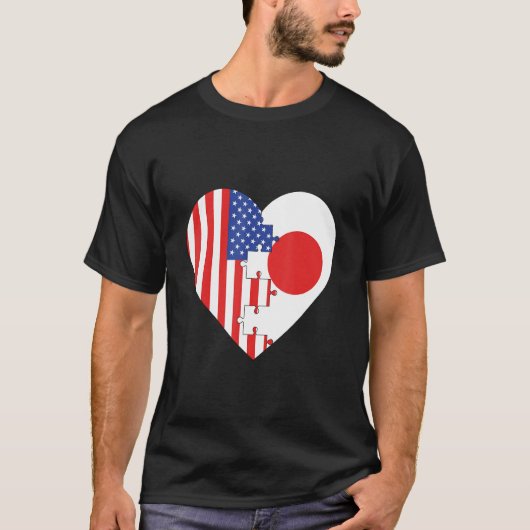 USA and Japan Flags Heart Tシャツ (正面)