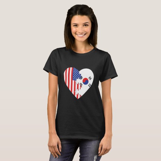 USA and Korea Flags Heart Tシャツ (正面フル)