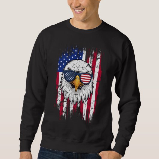 USA Flag And American Bald Eagle Sweatshirt  スウェットシャツ (正面)