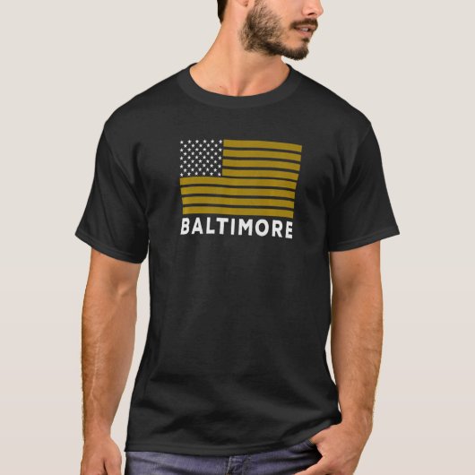 USA Flag Baltimore Purple Baltimore American Flag  Tシャツ (正面)