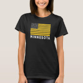 USA Flag Minnesota Purple & Yellow Minnesota Ameri Tシャツ (正面)