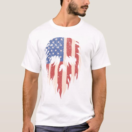 USA Flag Skull Beard | Distressed Patriotic Design Tシャツ (正面)
