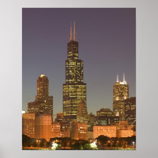 USA, Illinois, Chicago: City Skyline / Evening ポスター (正面)