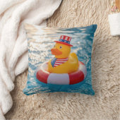USA Patriotic Yellow Rubber Duck in Pool クッション (ブランケット)