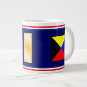 USCGエンサインブラボーズルシグナル国旗のマグカップ ジャンボコーヒーマグカップ (正面右)