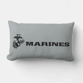 USMCロゴスタックブラックロゴ ランバークッション (正面)