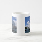 USSアリゾナの記念物 コーヒーマグカップ (中央)