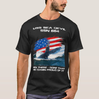 USSシーデビルSSN664アメリカ国旗の潜水艦ベーター Tシャツ