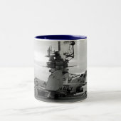 USSハンコックCVA-19 F3-Bの鬼の戦闘機の黒のライオン ツートーンマグカップ (中央)