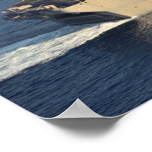 USSバターン(LHD 5) ポスター (角)