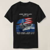 USSミッドウェイCV 41航空母艦退役軍人USA国旗 Tシャツ (デザイン正面)