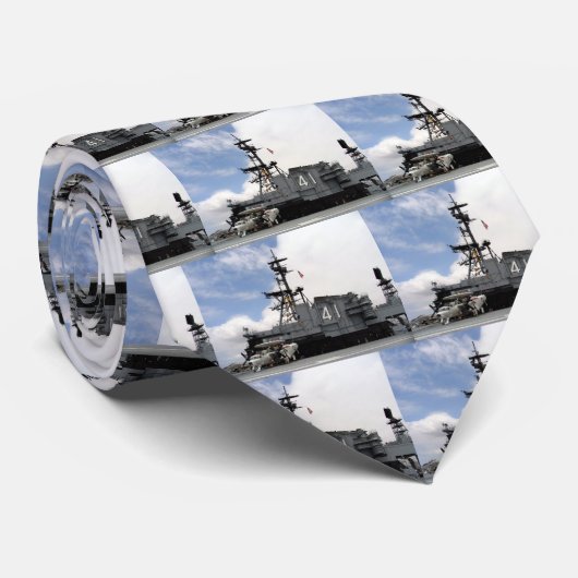 USS中間CV41、USS中間CV41、USS中間CV… ネクタイ (ロール)