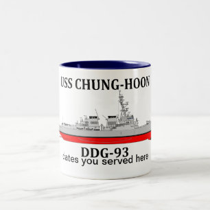 USS Chung-Hoon, DDG-93,カスタマイズ可能な日付を提供 ツートーンマグカップ