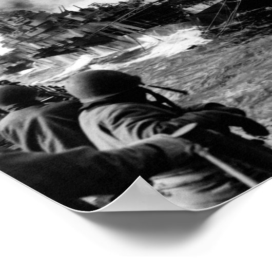 USS Franklin After Attack - 1945 ポスター (角)