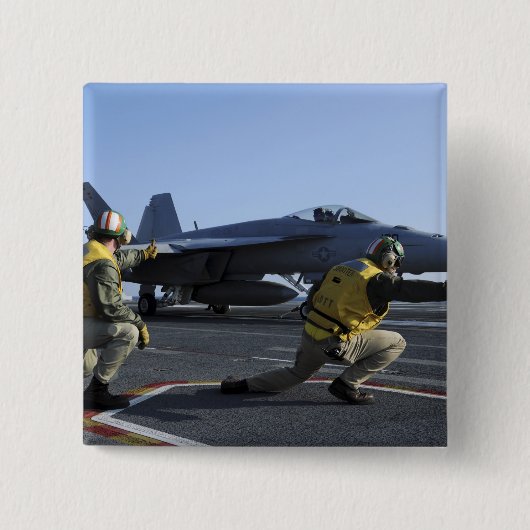 USS George HWブッシュに搭乗 缶バッジ (正面)