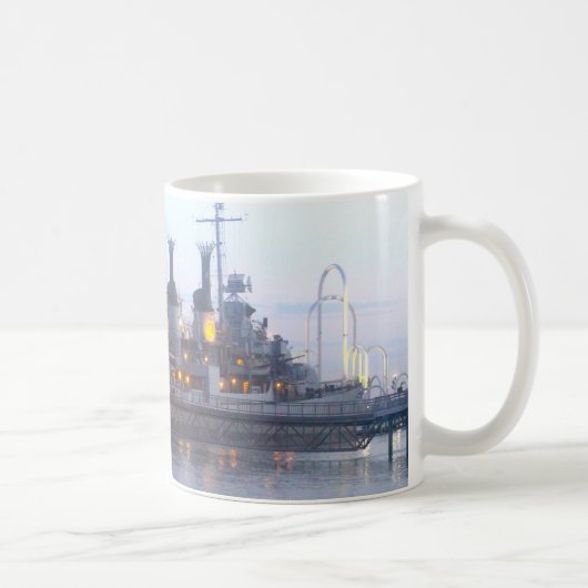 USS Kiddのマグ コーヒーマグカップ (右)