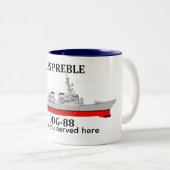 USS Preble、DDG-98、カスタマイズ可能な日付 ツートーンマグカップ (正面右)