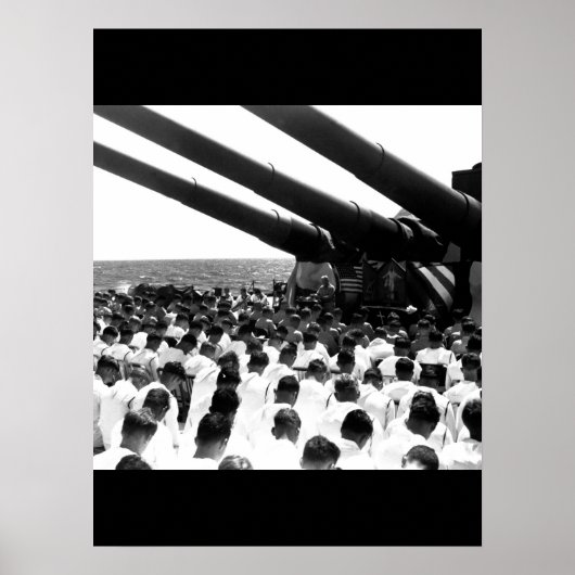 USS SOUTH DAKOTAの乗組員はスタンド_War Image ポスター (正面)