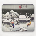 Utagawa Hiroshige - Evening Snow at Kanbara マウスパッド<br><div class="desc">Evening Snow at Kanbara - Number 16 in the series Fifty-three Stations of the Tokaido,  Woodblock color print,  1833-1834. Ukiyo-e print shows Deep snow covering the slope of Kanbara in the evening.</div>