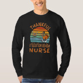 Utilization Review Nurse Job Thanksgiving Tシャツ (正面)