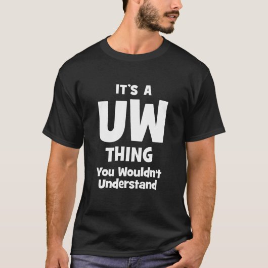 UW Thing College University おもしろい Alumni Tシャツ (正面)