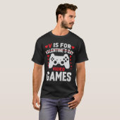VはビデオゲームヴァレンティーンズデイゲーマーMens Bo Tシャツ (正面フル)