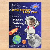 Vフォーヴィクトリー Vフォーエンジョイメント 宇宙飛行士の少年 誕生日 アクリル招待状 (正面)
