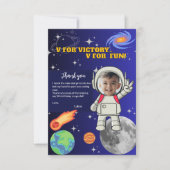 Vフォーヴィクトリー Vフォーエンターテイメント 宇宙飛行士の少年 誕生日 サンキューカード (正面)