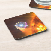 V407シグニの白色矮星 コースター (左側)