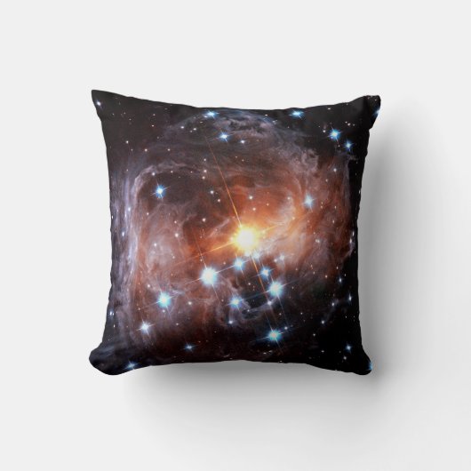 V838 Monocerotis Red Supergiant Starハッブル写真 クッション (正面)