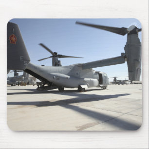 V-22ミサゴのティルト・ローターの航空機2 マウスパッド