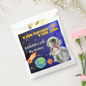  V For Victory V For Fun 宇宙飛行士の男の子の誕生日  フェイバーバッグ (封をした状態)