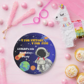  V For Victory V For Fun 宇宙飛行士の男の子の誕生日  ペーパープレート (パーティー)
